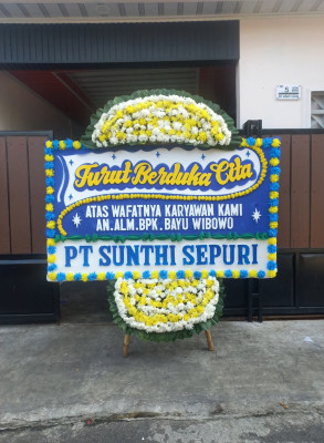 Papan Bunga Duka di Trumon Tengah